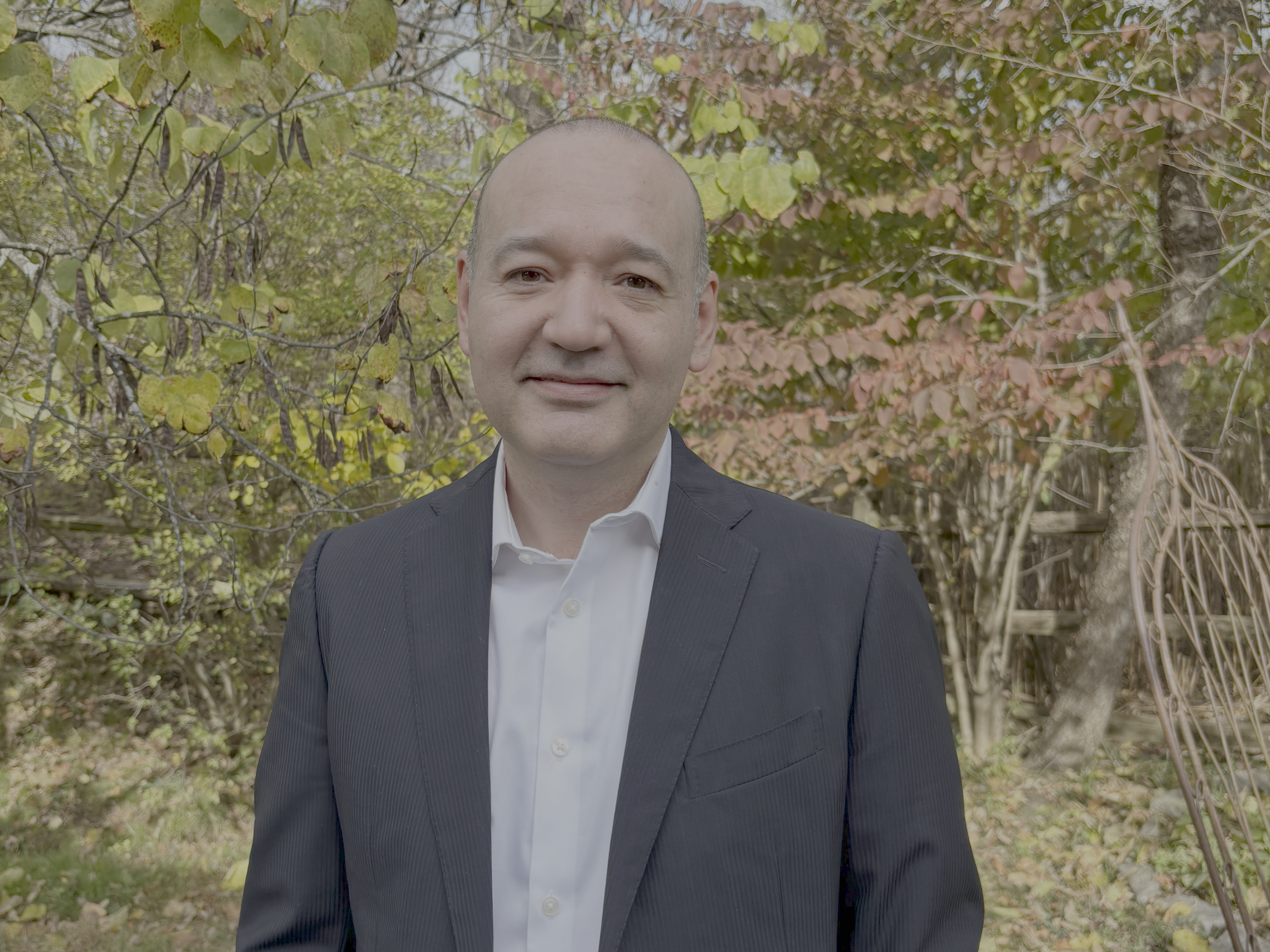 Alberto J. Lamadrid L.